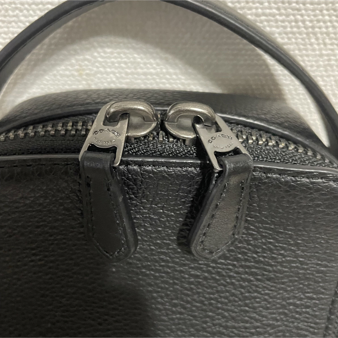 COACH(コーチ)のCOACH コーチ 2way ショルダーバッグ　黒　C3147 メンズのバッグ(ショルダーバッグ)の商品写真