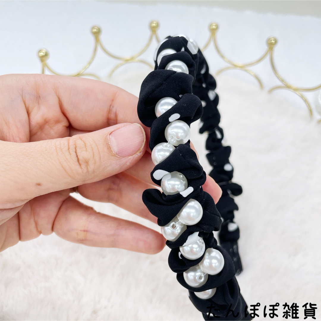 激安22 カチューシャ　サテンと大粒パール合わせ　褶曲タイプ　上品　お洒落 レディースのヘアアクセサリー(カチューシャ)の商品写真