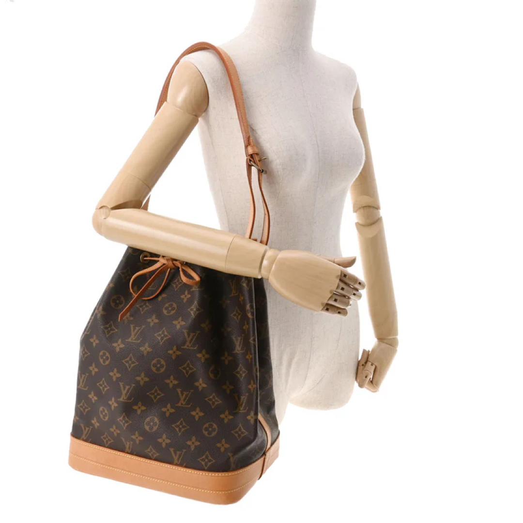 LOUIS VUITTON(ルイヴィトン)のルイヴィトン　モノグラム　ノエ レディースのバッグ(ハンドバッグ)の商品写真