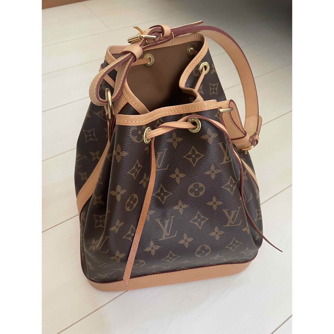 LOUIS VUITTON(ルイヴィトン)のルイヴィトン　モノグラム　ノエ レディースのバッグ(ハンドバッグ)の商品写真