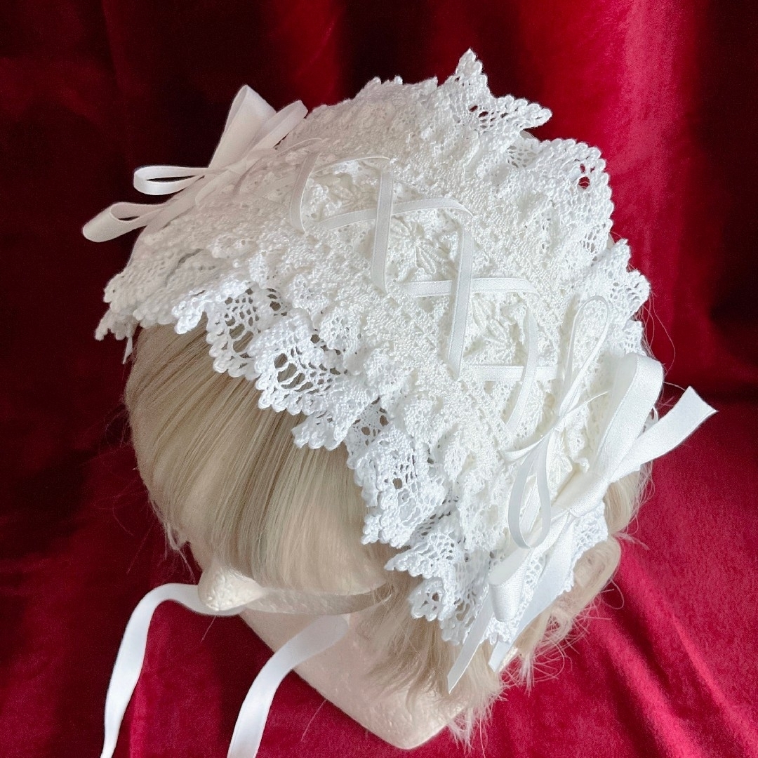 フリルレースのヘッドドレス オフ白 ハンドメイドのアクセサリー(ヘアアクセサリー)の商品写真