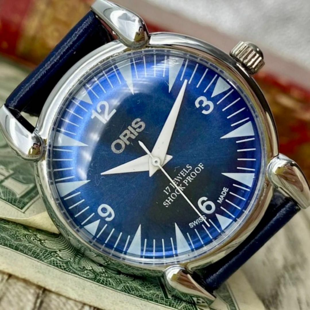 ORIS(オリス)の【レトロなデザイン】オリス メンズ腕時計 ブルー シルバー 手巻き ヴィンテージ メンズの時計(腕時計(アナログ))の商品写真