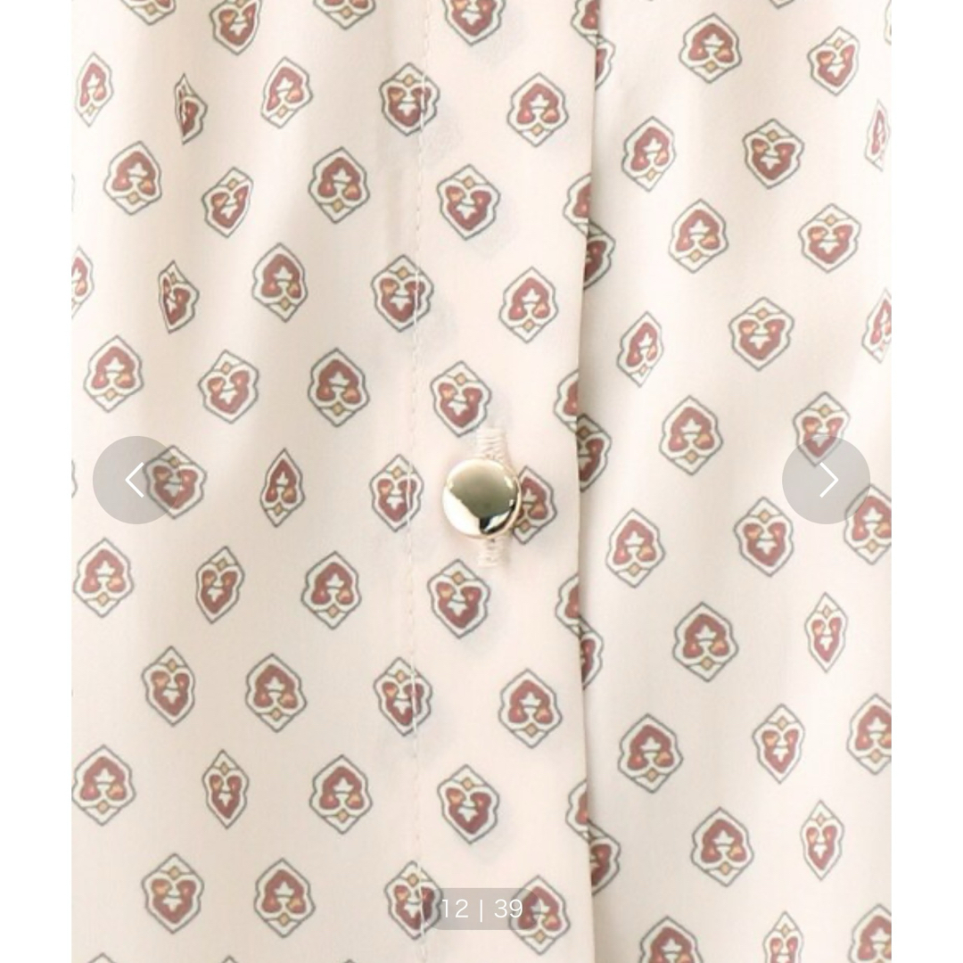 フレンチスリーブギャザーブラウス レディースのトップス(シャツ/ブラウス(半袖/袖なし))の商品写真