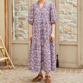 ユニクロ(UNIQLO)の新品 ユニクロ ポール&ジョー コットンティアードワンピース 花柄 Sサイズ(ロングワンピース/マキシワンピース)