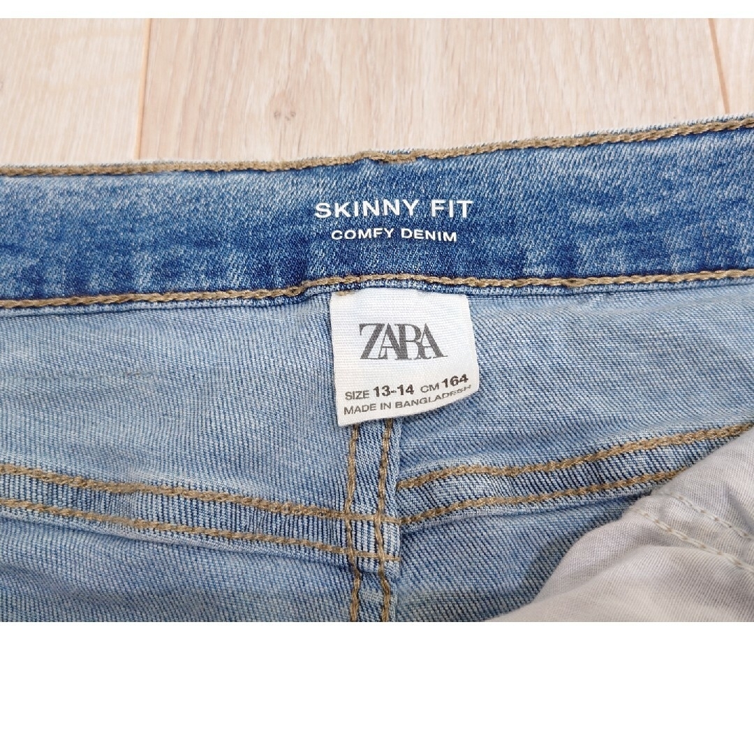 ZARA(ザラ)のZARA　164cm　スキニーデニムパンツ  クラッシュ キッズ/ベビー/マタニティのキッズ服女の子用(90cm~)(パンツ/スパッツ)の商品写真