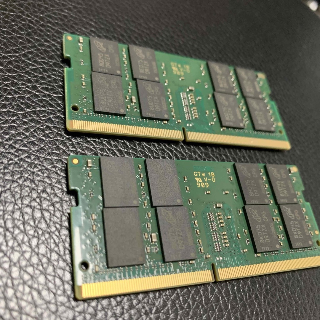 crucial(クルーシャル)のCrucial Mac用メモリ 32GB（16GB×2） DDR4 スマホ/家電/カメラのPC/タブレット(PCパーツ)の商品写真