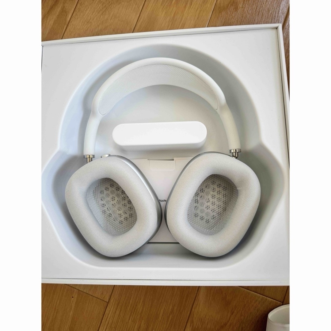 Apple 苛立た AirPods Max シルバー 正規品 Apple 苛立た AirPods Max シルバー 正規品