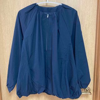 アズールバイマウジー(AZUL by moussy)のネイビー　ブルゾン　ノーカラー ジャケット(ブルゾン)