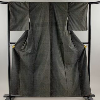 大島紬 身丈160cm 裄丈64cm 正絹 美品 逸品 【中古】(着物)