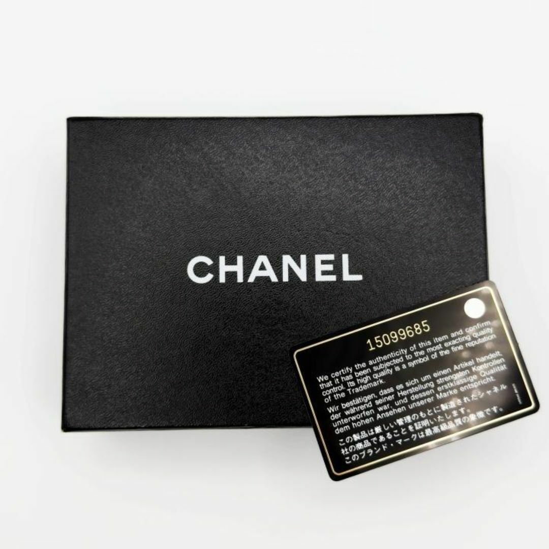 CHANEL(シャネル)の限定価格♪　シャネル財布　キャビアスキン　ミディアムウォレット　二つ折り財布 レディースのファッション小物(財布)の商品写真