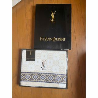 イヴサンローラン(Yves Saint Laurent)のイヴ・サンローラン　バスタオル(タオル/バス用品)