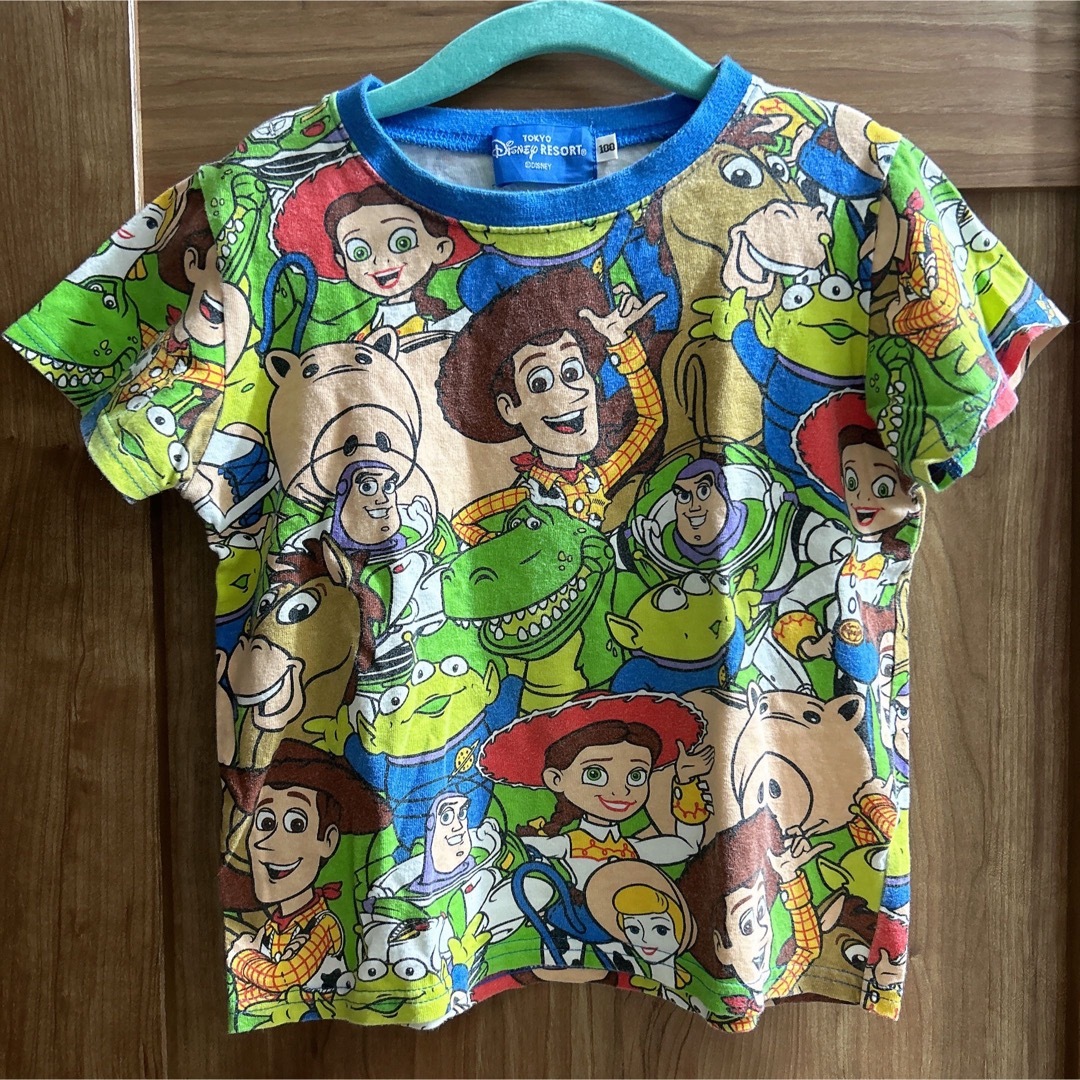 Disney(ディズニー)のトイストーリー　半袖　Tシャツ　総柄 キッズ/ベビー/マタニティのキッズ服男の子用(90cm~)(Tシャツ/カットソー)の商品写真