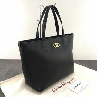 サルヴァトーレフェラガモ(Salvatore Ferragamo)の未使用品 Salvatore Ferragamo トートバッグ 黒 309(トートバッグ)