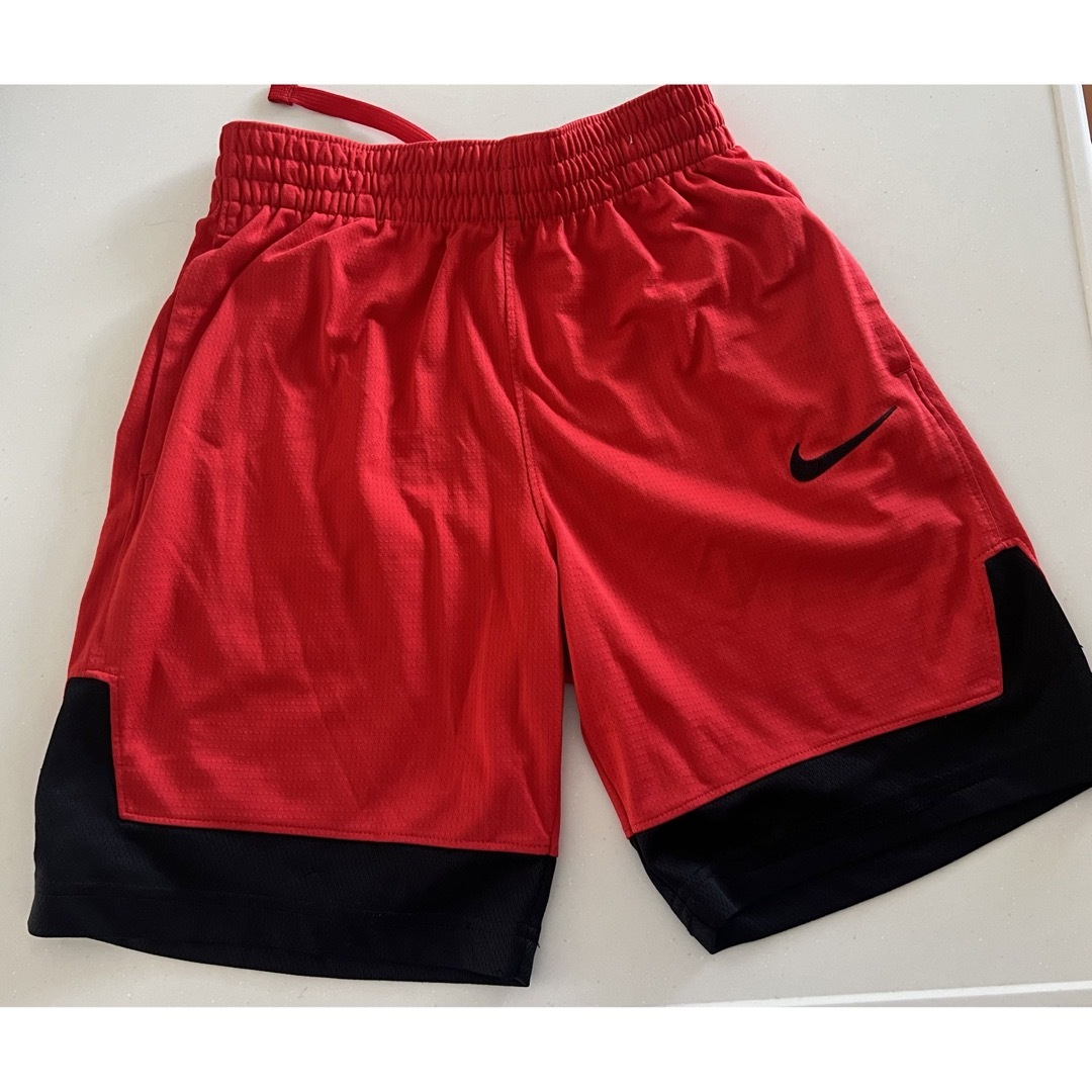 NIKE(ナイキ)のNIKE  ハーフパンツ キッズ/ベビー/マタニティのキッズ服男の子用(90cm~)(パンツ/スパッツ)の商品写真