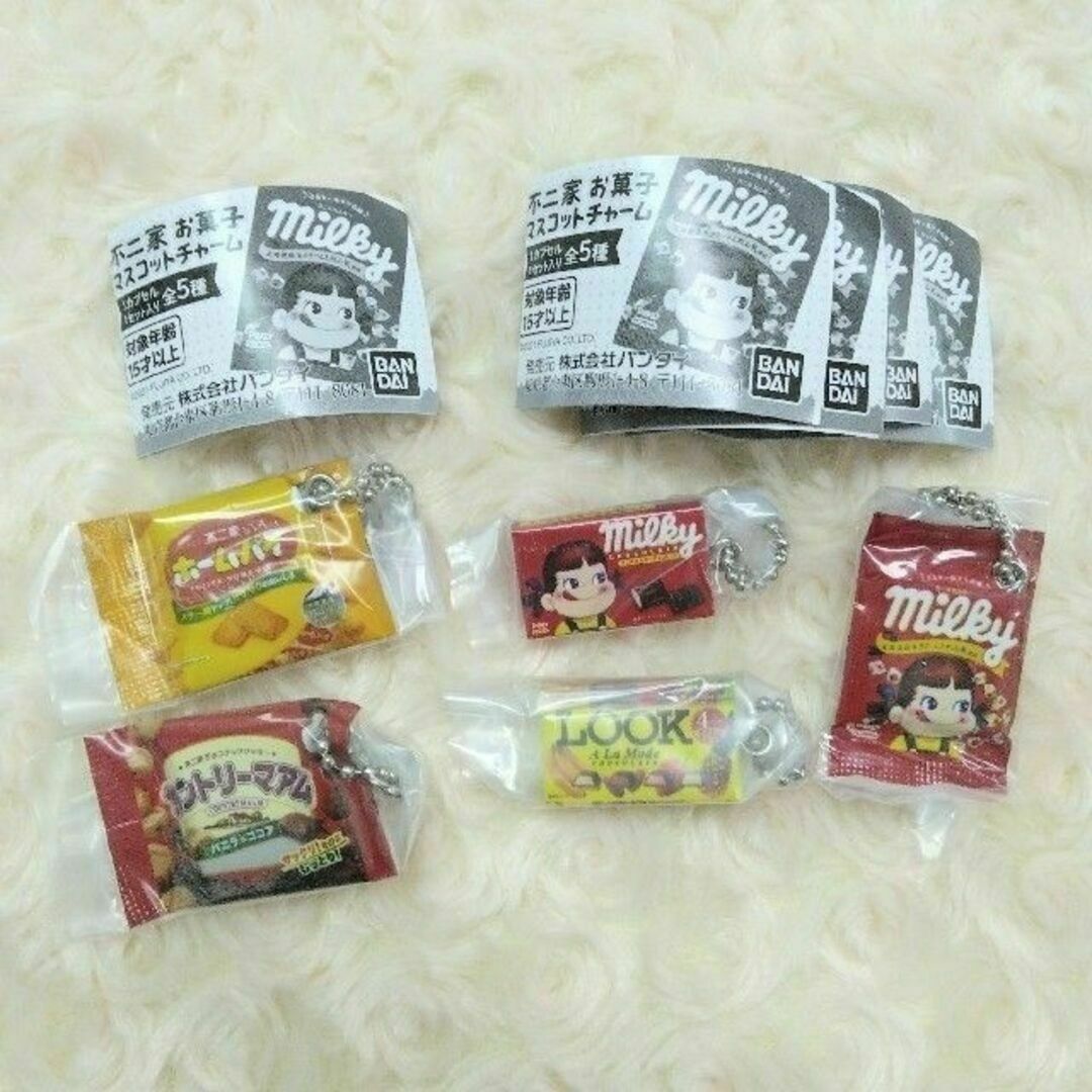 不二家 お菓子マスコットチャーム 全5種 フルコンプ エンタメ/ホビーのおもちゃ/ぬいぐるみ(キャラクターグッズ)の商品写真