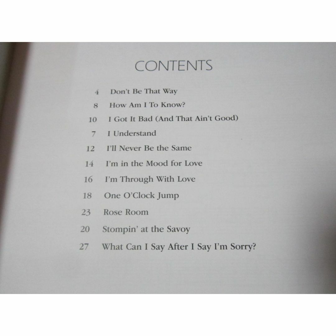 輸入楽譜　クラリネット　スウィングwithバンド　音声コード付き エンタメ/ホビーの本(楽譜)の商品写真