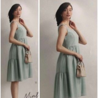 FOXEY(ひざ丈ワンピース ・ グリーン・カーキ/緑色系)のフリマ FOXEY(ひざ丈ワンピース ・ グリーン・カーキ/緑色系)のフリマ