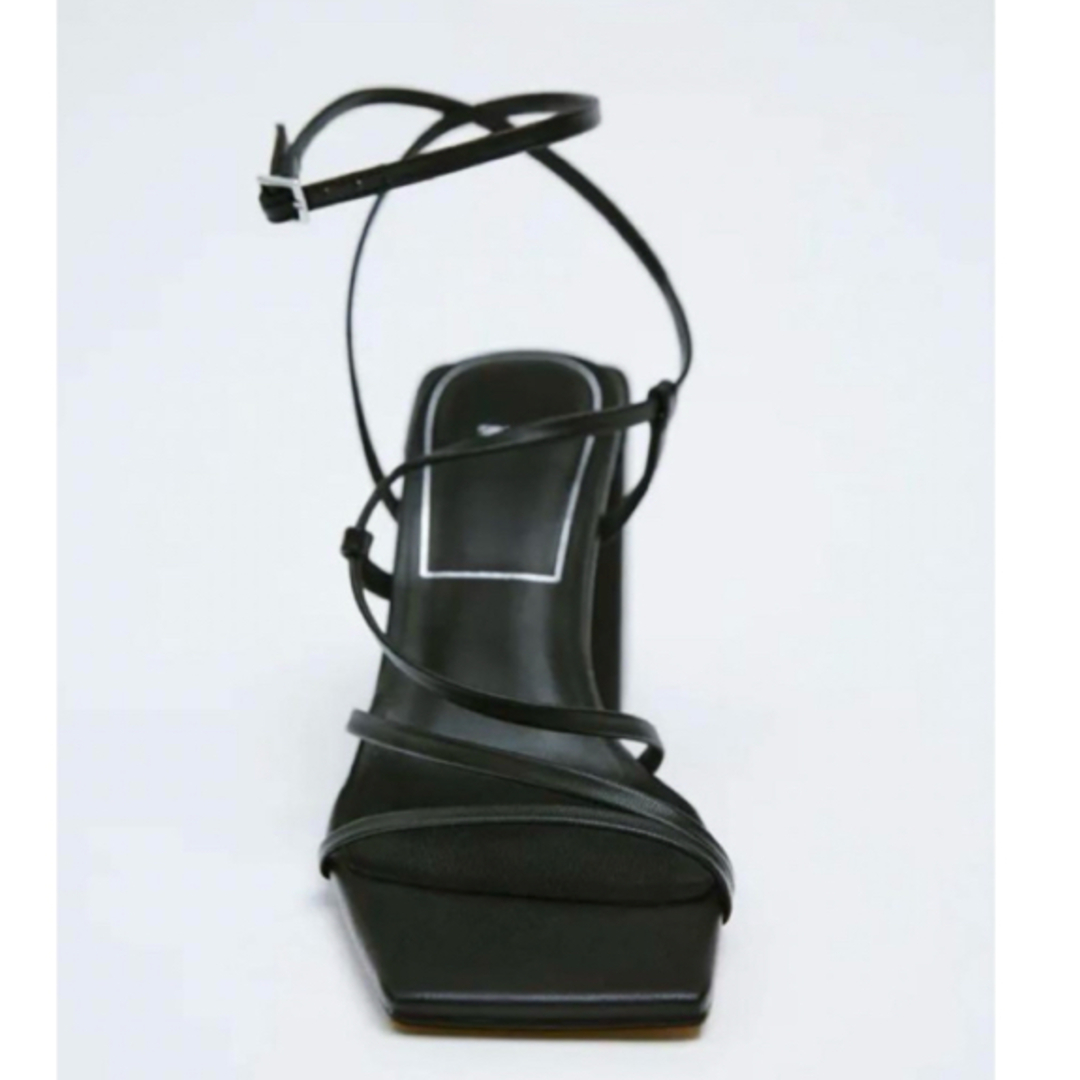 ZARA - ZARA スクエアヒールストラップサンダル 40の通販 by ZARA - ZARA スクエアヒールストラップサンダル 40の通販 by