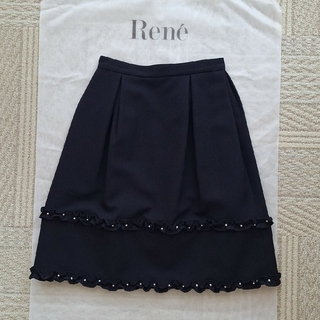 ルネ(René)のrene☆ルネネイビータイトスカートパール付きフリル34(ひざ丈スカート)