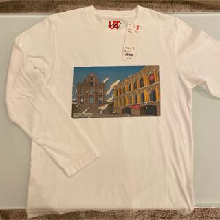 ユニクロ(UNIQLO)の【新品★マカオ限定商品】サン・パウロ天主堂跡　イラスト長袖ホワイトTシャツ(シャツ/ブラウス(長袖/七分))