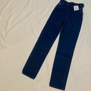 マウジー(moussy)の【未使用】マウジー　HIGH WAISTED STRAIGHT ブルー(デニム/ジーンズ)