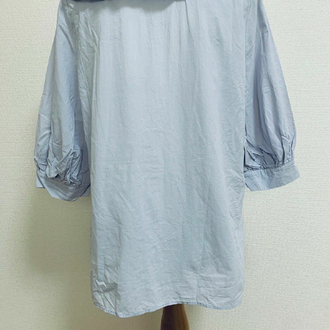 LOWRYS FARM(ローリーズファーム)のローリーズファーム　半袖ブラウス　F　ブルー　フリル　かわいい　綿100% レディースのトップス(シャツ/ブラウス(半袖/袖なし))の商品写真
