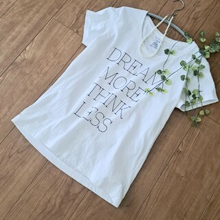 トゥモローランド(TOMORROWLAND)のMACPHEE☆おしゃれなロゴ入りTシャツ　ホワイト(Tシャツ(半袖/袖なし))