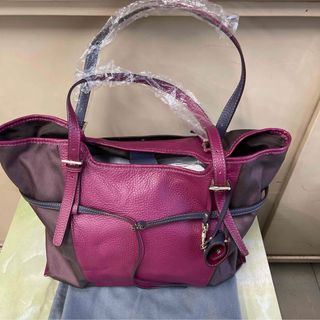 ペレボルサ(PELLE BORSA)の新品未使用 PELLE BORSA　 ペレボルサ　トートバッグ　レザー(トートバッグ)