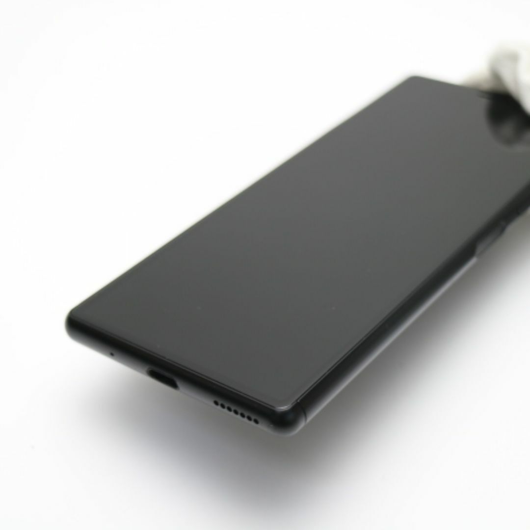 SONY(ソニー)の新品同様 SOV42 ブラック スマホ 白ロム M333 スマホ/家電/カメラのスマートフォン/携帯電話(スマートフォン本体)の商品写真