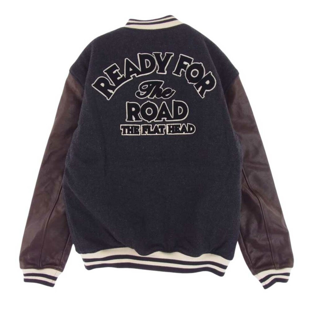 THE FLAT HEAD(フラットヘッド)のTHE FLAT HEAD ザフラットヘッド スタジャン VARSITY JKT READY FOR THE ROAD 袖レザー スタジャン ジャケット グレー系 42【新古品】【未使用】【中古】 メンズのジャケット/アウター(その他)の商品写真