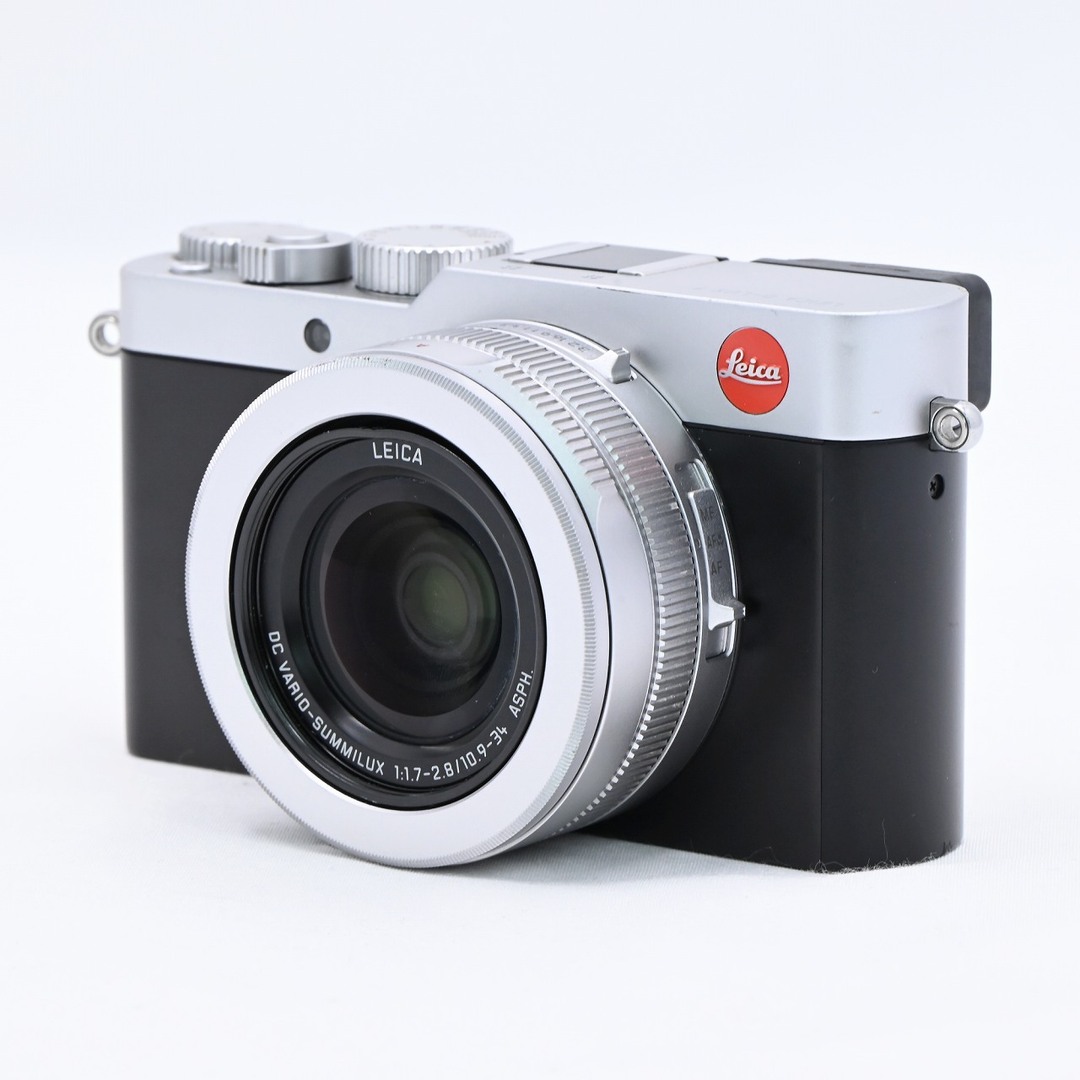 LEICA(ライカ)のLeica D-LUX7 シルバー スマホ/家電/カメラのカメラ(コンパクトデジタルカメラ)の商品写真