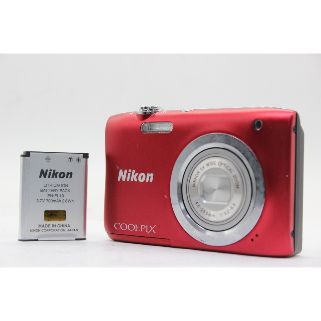 【返品保証】 ニコン Nikon Coolpix A100 レッド 5x バッテリー付き コンパクトデジタルカメラ  s9535 スマホ/家電/カメラのカメラ(コンパクトデジタルカメラ)の商品写真