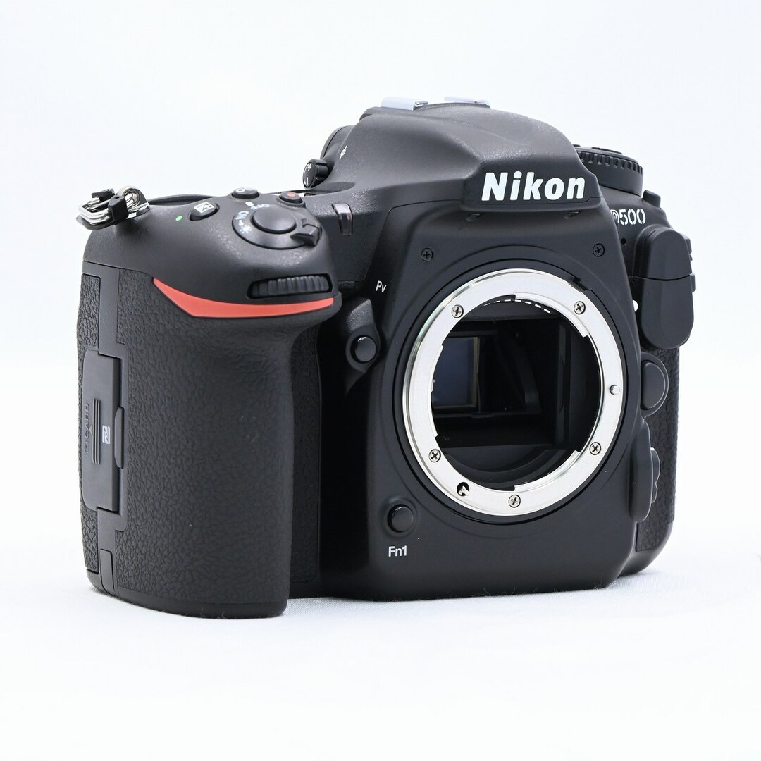 Nikon(ニコン)のNikon D500 ボディ スマホ/家電/カメラのカメラ(デジタル一眼)の商品写真