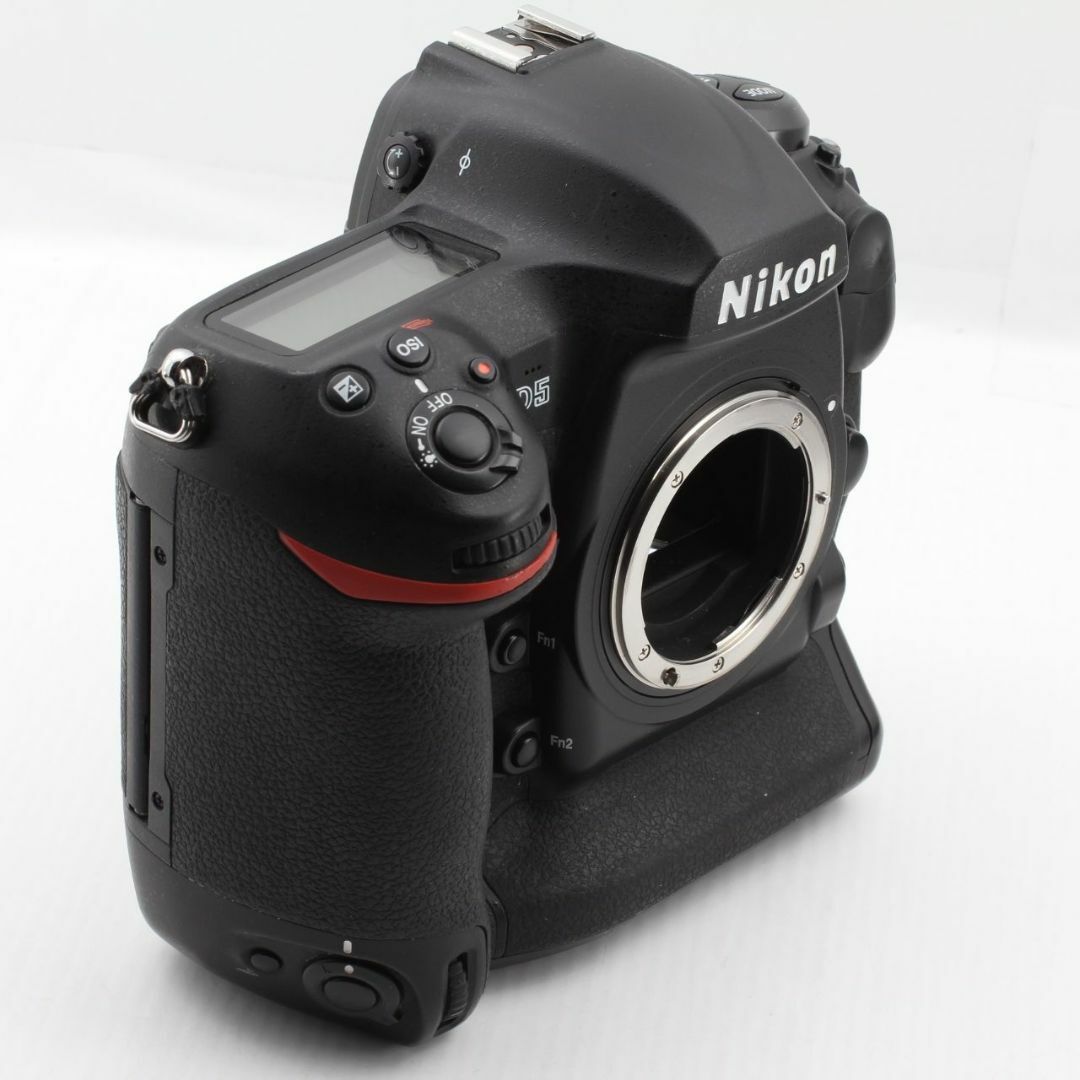 Nikon(ニコン)の★良品★ Nikon ニコン D5 ボディ（CF-Type） スマホ/家電/カメラのカメラ(デジタル一眼)の商品写真