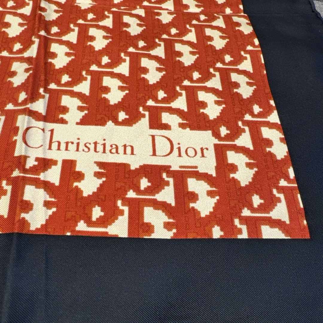 Christian Dior(クリスチャンディオール)のDior クリスチャンディオール 大判シルクスカーフ トロッター ロゴ ハンドメイドのファッション小物(スカーフ)の商品写真