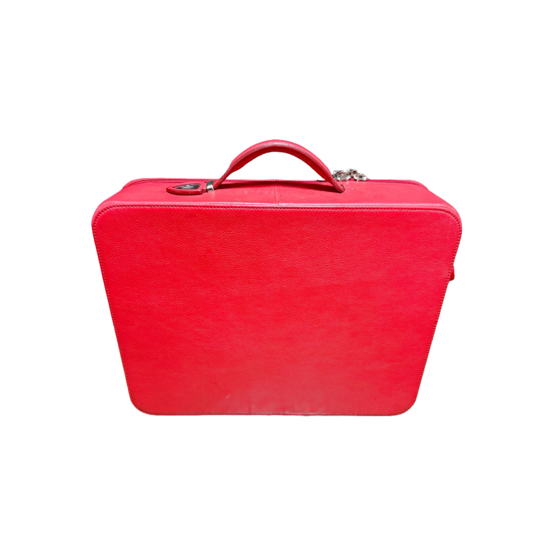 Ferrari(フェラーリ)のフェラーリ F1 支給品 純正品 ビジネスバッグ カバン Ferrari3 メンズのバッグ(ビジネスバッグ)の商品写真
