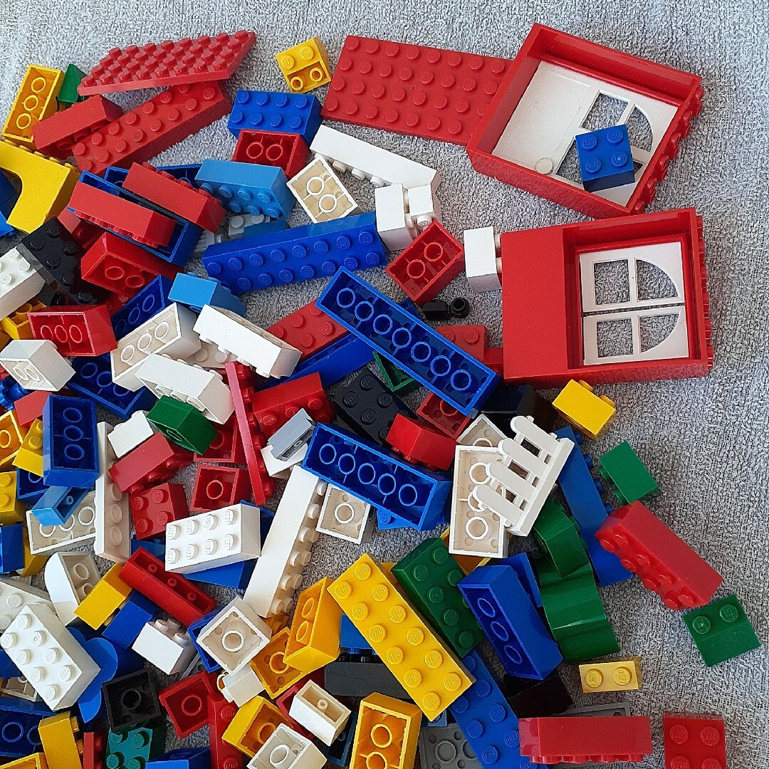 Lego(レゴ)のレゴ ブロック 大量　まとめ売り 約500g プレート  レゴシティ 窓 パーツ キッズ/ベビー/マタニティのおもちゃ(知育玩具)の商品写真