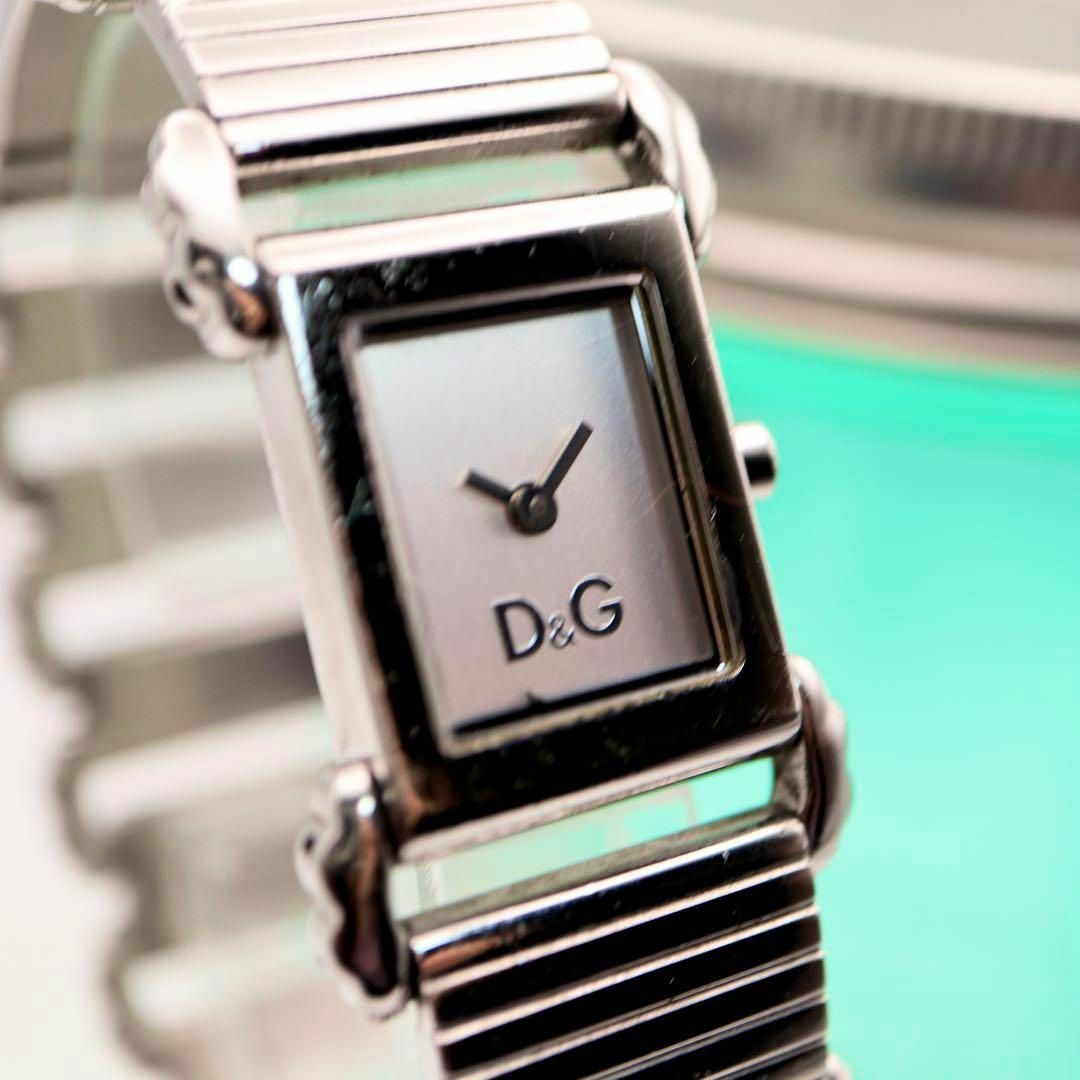 DOLCE&GABBANA(ドルチェアンドガッバーナ)のDOLCE&GABBANA スクエア シルバー レディース腕時計 638 レディースのファッション小物(腕時計)の商品写真