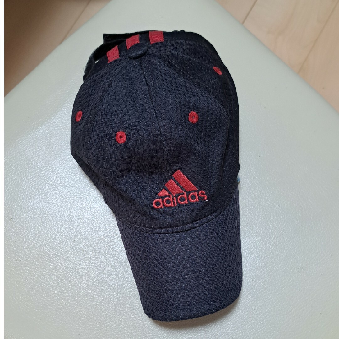 adidas(アディダス)のアディダス キャップ キッズフリーサイズ キッズ/ベビー/マタニティのこども用ファッション小物(帽子)の商品写真