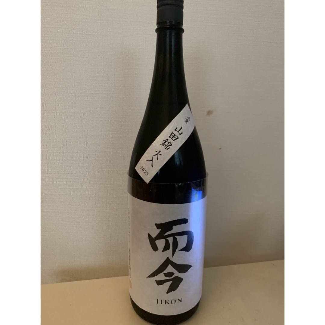 而今(ジコン)の而今　純米吟醸　三重山田錦火入れ　1800mi 食品/飲料/酒の酒(日本酒)の商品写真