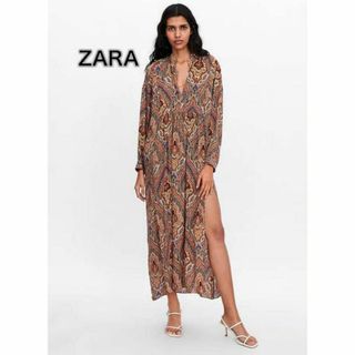 ザラ(ZARA)のZARA スリット入り　ロングワンピース　ペイズリー　レーヨン(ロングワンピース/マキシワンピース)