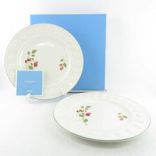 ウェッジウッド(WEDGWOOD)の未使用 WEDGWOOD ウェッジウッド フェスティビティラズベリー 大皿 2枚 ペア 27cmプレート ディナー ラウンド SU5872C (食器)