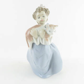 美品 LLADRO リヤドロ 6422 私の太った子猫 フィギュリン 1点 陶磁器 女の子 ネコ 置物 陶器人形 西洋 オブジェ SU5904C (置物)