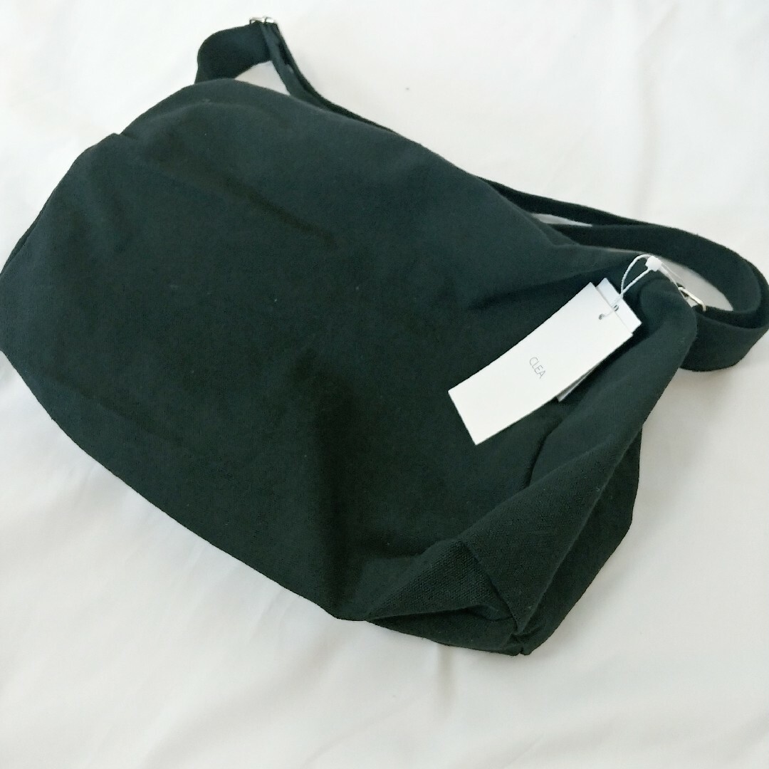 CLEA(クレア（CLEA）)のCLEA ショルダーバック メッセンジャーバック 斜めがけ ブラック レディースのバッグ(ショルダーバッグ)の商品写真