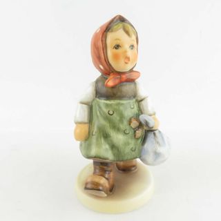 美品 Goebel ゲーベル 561 GRANDMA'S GIRL おばあちゃんの女の子 美品 Goebel ゲーベル 561 GRANDMA'S GIRL おばあちゃんの女の子