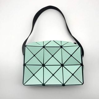 バオバオイッセイミヤケ(BaoBaoIsseyMiyake)のバオバオイッセイミヤケ　新品　トートバッグ  2✖️3 グリーン(ショルダーバッグ)