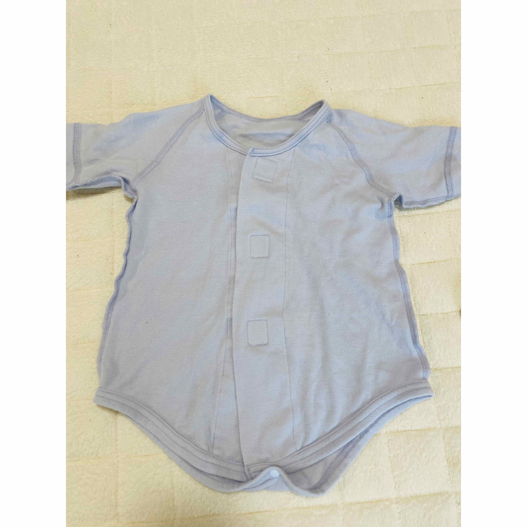 combi(コンビ)のコンビ👶ワンタッチ短肌着 キッズ/ベビー/マタニティのベビー服(~85cm)(肌着/下着)の商品写真