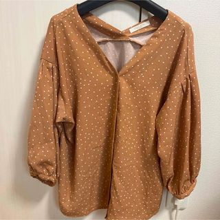 ショコラフィネローブ(chocol raffine robe)のドット柄ブラウス(シャツ/ブラウス(長袖/七分))