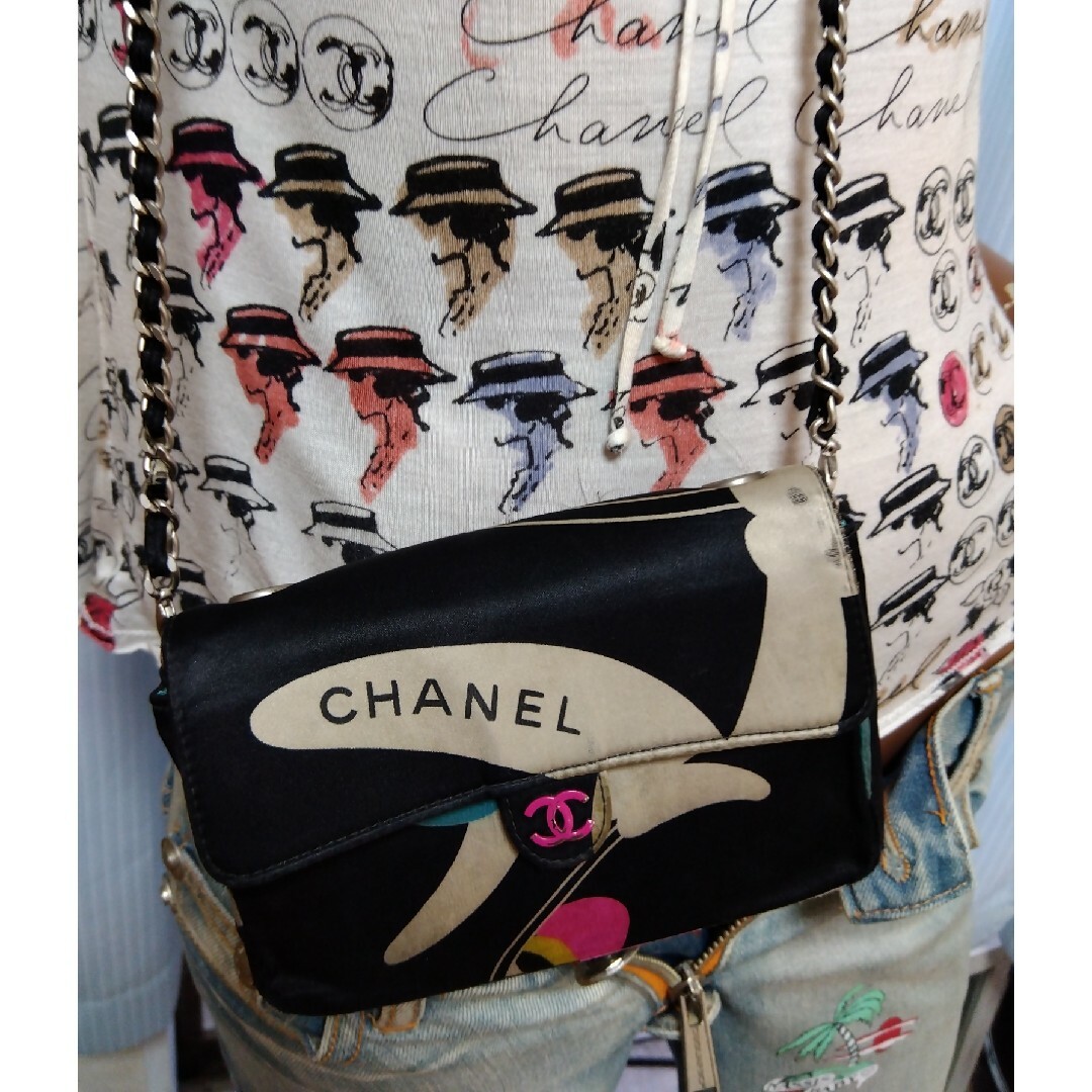 CHANEL(シャネル)のシャネル　ミニミニ　ショルダーバック レディースのバッグ(ショルダーバッグ)の商品写真