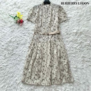 バーバリー(BURBERRY)の【美品】バーバリーロンドン ロング丈 ワンピース 花柄 ベルト ベージュ M(ロングワンピース/マキシワンピース)